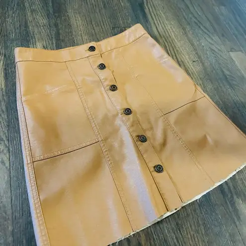 Peach Love California NWOT Peach Love Tan Faux Leather Button Up Front Mini Skirt size Medium