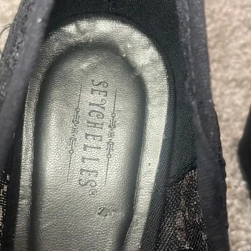 Seychelles black lace ballet wedge size 9.5