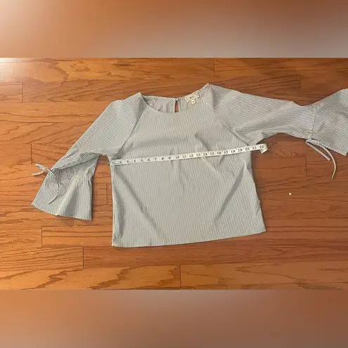 Nytt - Black and White Striped Blouse Size L