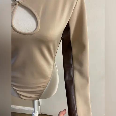 Maniere De Voir bodysuit faux leather long sleeves Medium