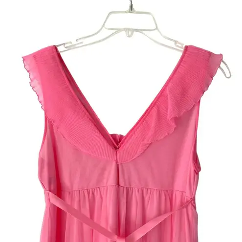 Evette Vintage 1960s Rosette Pink Bubblegum Barbie Nightgown size medium USA