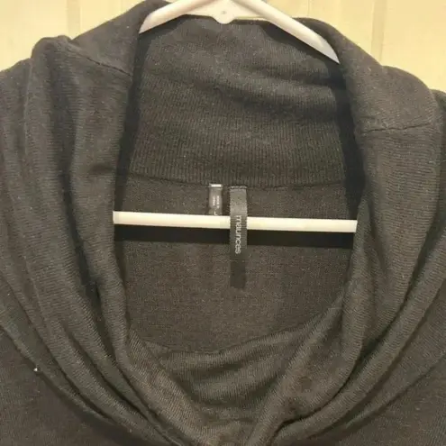 Maurice's  Black Cowl Neck Long Sleeve Sweater size Large‎