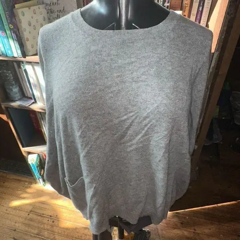 Zoe Boutique Cashmere gray poncho pullover S sweater Gray