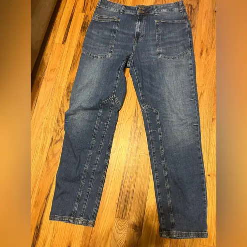 Pilcro 31T Carpenter-Style Straight Jeans