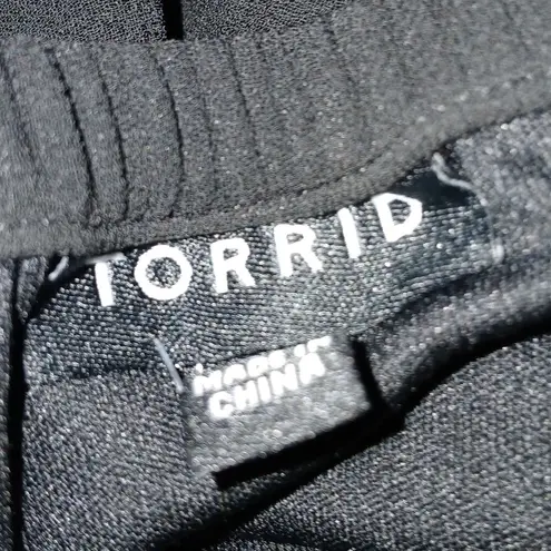 Torrid  Black Chiffon Off Shoulder Skater Dress Size 2X