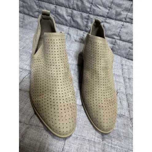 X-Appeal Auden, Slip On Booties, Taupe, Holes In Upper, New Without Box, Size 9