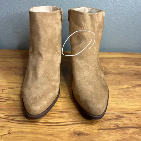 BP Wallis Ankle Boot Size 9.5 Faux Suede Beige Tan Block Heel