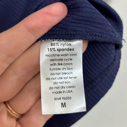 Susana Monaco NWT Rib Short Sleeve Crew Crop Top in Navy - Size M