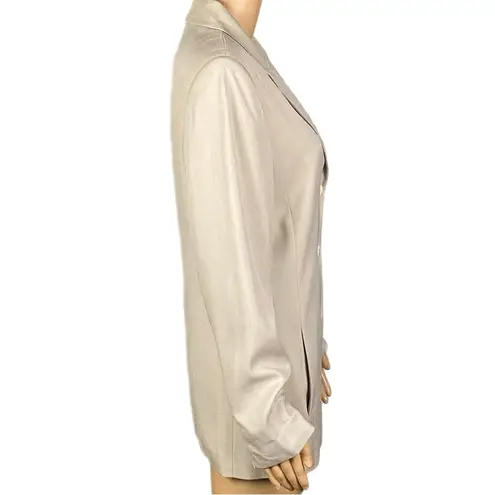 Valerie Stevens 100% Pure Silk, beige blazer with pockets. Size 8. EUC