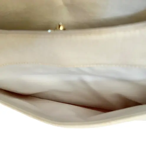 Vintage Ivory White Leather Criss