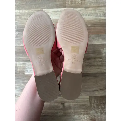 Ann Taylor NWOT Women's  Charlee Suede Swan Down Pom Pom Slide Sandals size 9 thumbnail 4