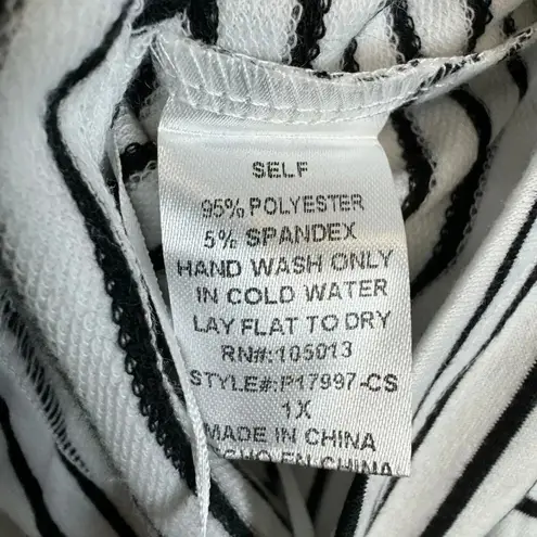 Savanna Jane 1X Striped Embroidered Multicolor Red Lips Mouth Long Sleeve V