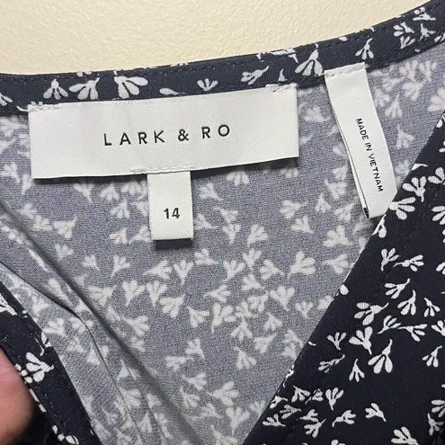 Lark & Ro Women's Faux Wrap Dress Waist Defined Tulip Hem Black White Floral 14