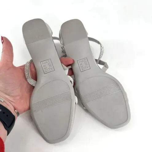 Naturalizer NWOT Sicily Women's Buckle Strappy Sandals Silver Size 7