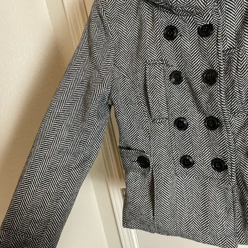 Last Kiss black and white herringbone pattern peacoat-style jacket size L