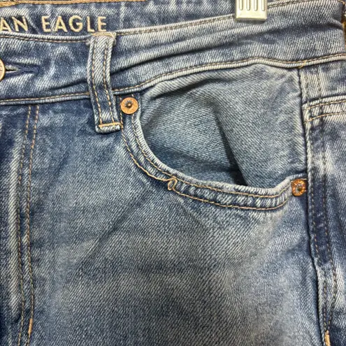 American Eagle  Mom Jeans Size 8 Short