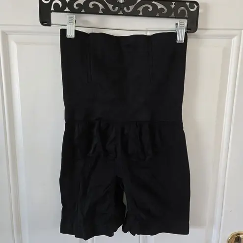 NWOT Stretchy Black Womens Size Large Slimming Shapewear Shorts High Rise