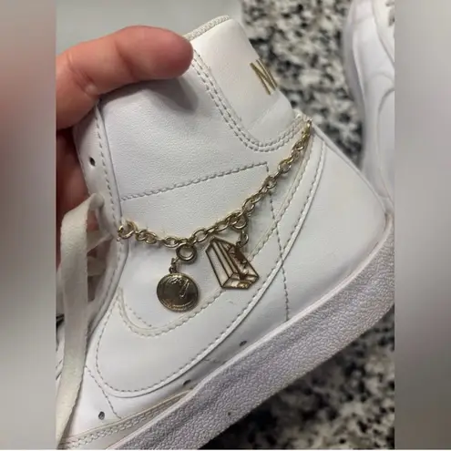 Nike  Women's Blazer mid ‘77 lucky charms