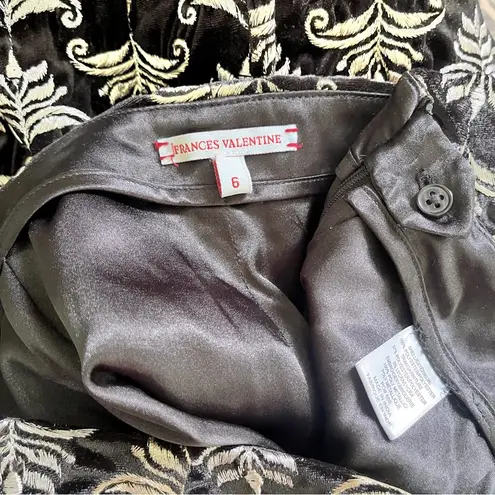 Frances Valentine Black Velvet Gold & Silver Filigree Embroidered Pants, Size 6