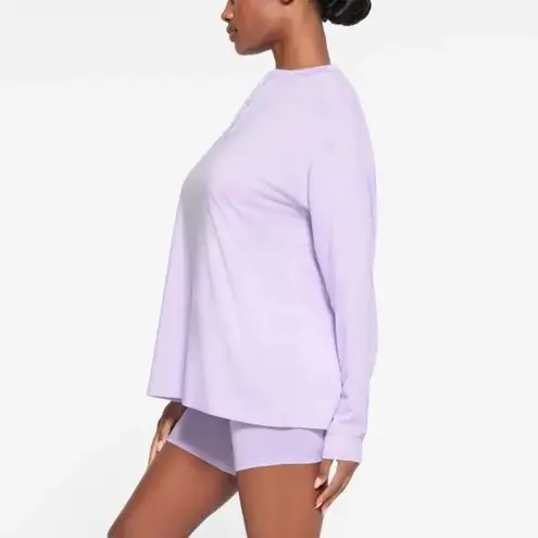 SKIMS NWT boyfriend longsleeve Henley shirt in lily