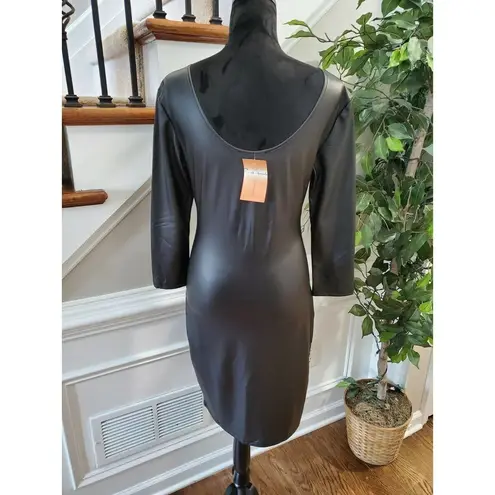 Swoon Boutique Swoon Women's Solid Black Polyester Scoop Neck Long Sleeve Knee Length Dress M