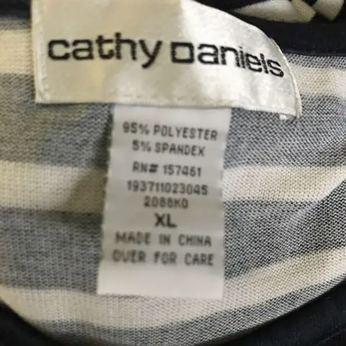 Cathy Daniels  Size XL Women’s Mock Layer Blue White Stripe Top Poly Blend NWT ￼￼