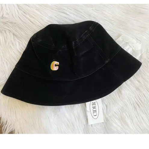 Cider  INDULGE IN VELVET BLACK BUCKET HAT SUPER SOFT SIZE 7 1/4 - 7/38 NWT