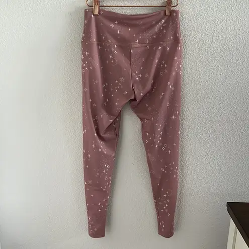 Onzie Hot Yoga High Rise Legging Pink Hue with Star Constellation Print XS