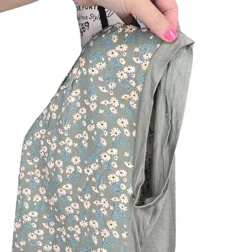 PaperMoon (M) Ellie Mixed Material Button Back Top - Stitch Fix Floral Blouse