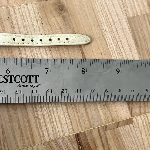 Majestron Vintage Set Collection Ladies Watch Interchangeable Bezel and Straps White