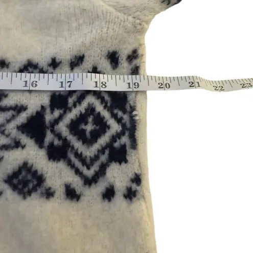 J. Crew Snowflake Sweater Small Soft Cream Navy Blue Fair Isle Cozy Warm Cabin