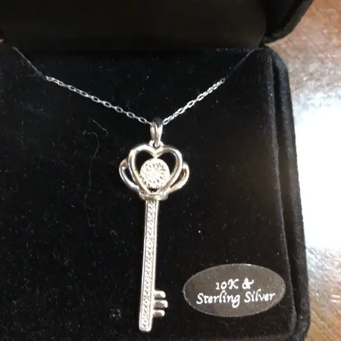 RH Macy & Co. Key Pendant Necklace • NIB • Heart Key • Fine Jewelry Silver