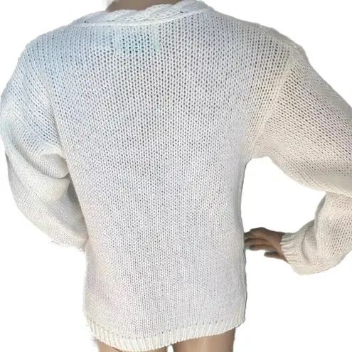 VINTAGE 80s SHENANIGANS Women’s White Sweater Hand Knitted Flower Design Small