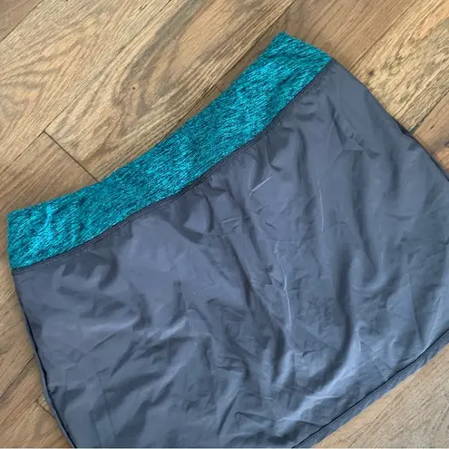 Kiwi Kate Athletic Performance Gray Skort Skirt Size Large