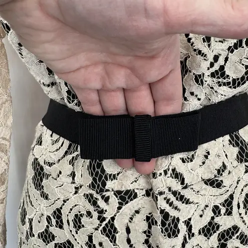 Tadashi Shoji Formal Long Gown Dress Womens 14 Black Cream Lace Belt