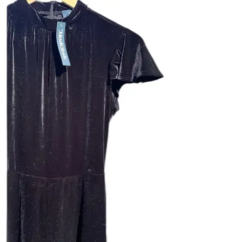Mod cloth Black Velvet Jumpsuit  In Size XS - Image 6