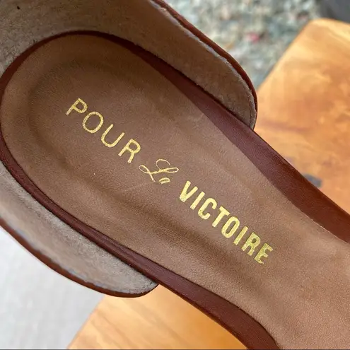 Pour La Victoire Italian Made Leather Soled Platform Wedges Size 6