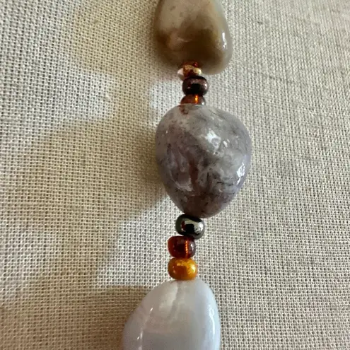 Mixed Agate Tumbled Stone Beaded Necklace