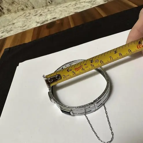 Pacific&Co Vintage Signed NuWite R&G . Art Deco Hinged Bangle Bracelet Safety Chain Blue