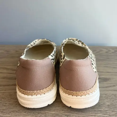 Hey Dude NWT Lena Leopard Angora Slip On Shoes Ladies Size 10