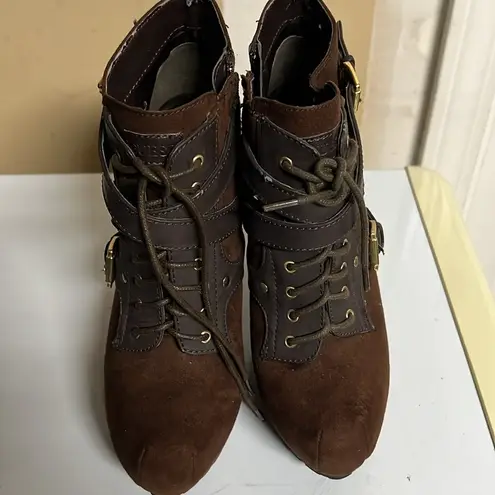 Guess  booties size 7