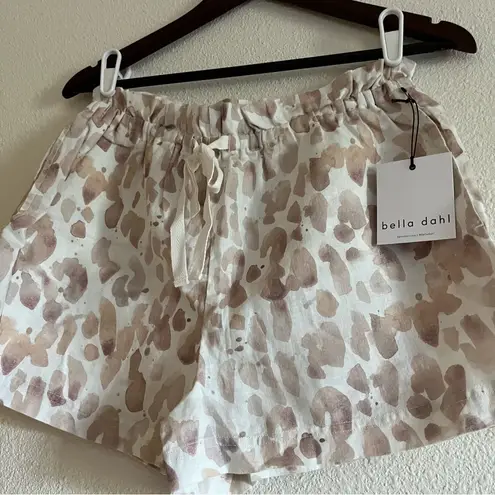 Bella Dahl NWT Ruffle Waist Short in Mojave Spots Print Size Small