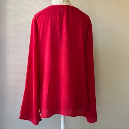Elegant Red Women's Top with Black Trim Size M