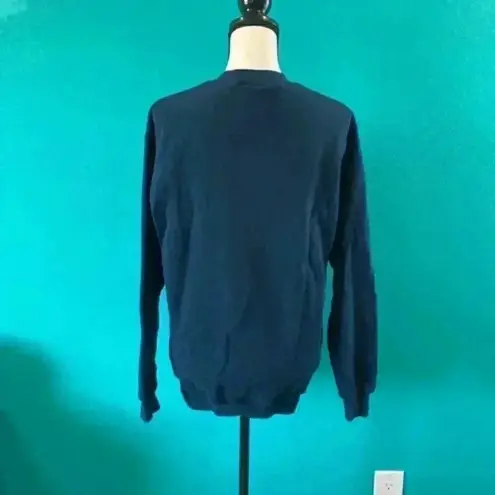 Disney Walt  world vintage Winnie the Pooh navy blue sweatshirt in size medium