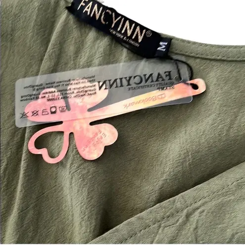 Fancyinn Sage Green 2 piece set size medium