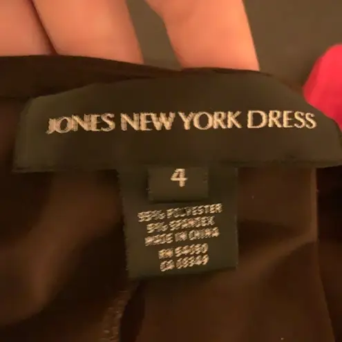 Jones New York NWOT  Dress Size 4