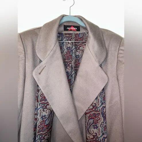 VINTAGE Alorna 100% Wool Coat with Scarf | Pockets | Fully Lined Paisley Print Brown Size undefined