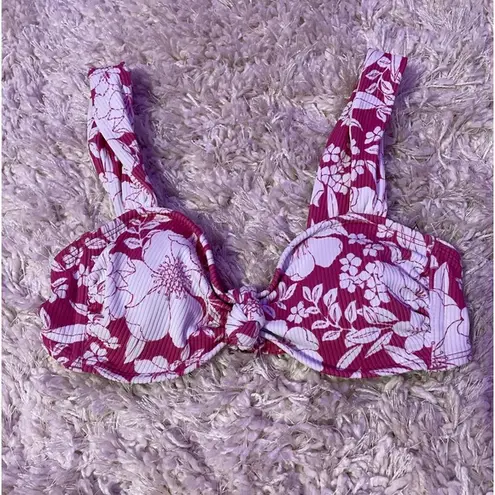 Xhilaration white and pink floral bikini top, size small, ribbed fabric