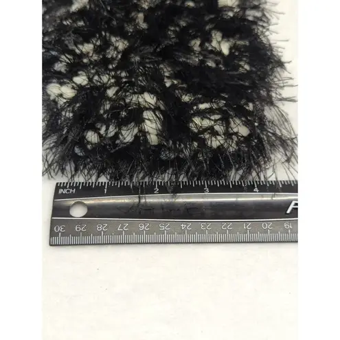 No Brand Scarf White Black Fuzzy Eyelash Soft Winter Warm Cozy