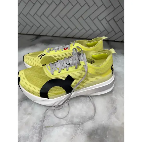 On Running Cloudboom Echo Women’s Size 7 EU 38 Yellow White Helion Foam